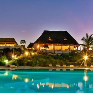 Zanbluu Beach Hotel
